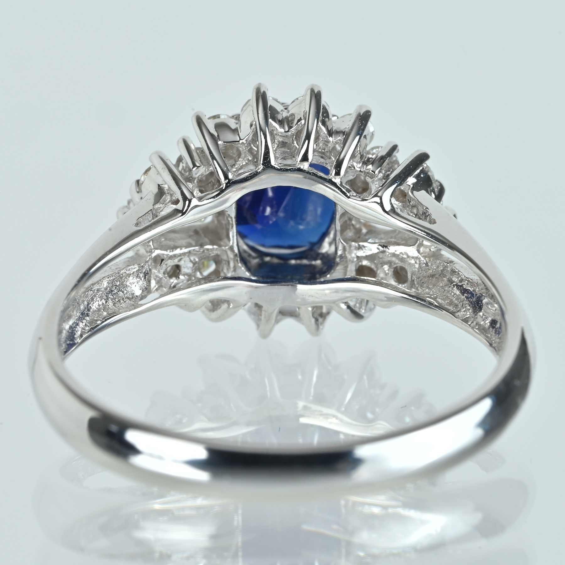 サファイアリング K18WG S1.43ct D0.51ct - 画像 (5)