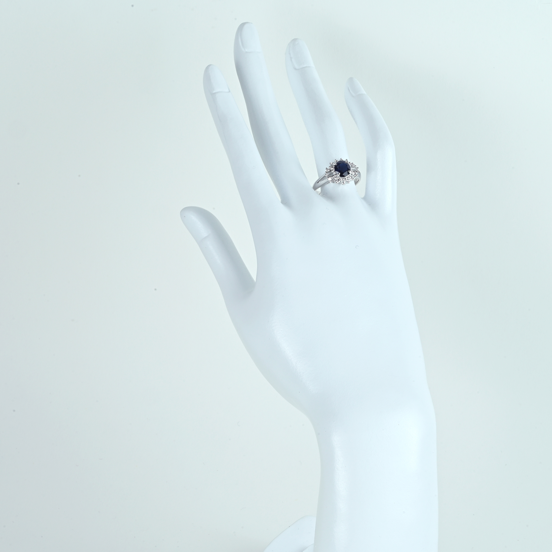 サファイアリング K18WG S1.43ct D0.51ct - 画像 (6)