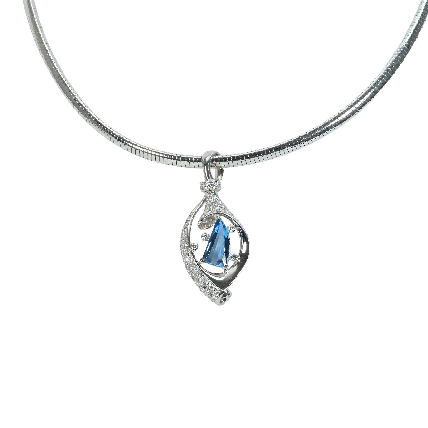 アクアマリンペンダント PT900/PT850 AQ2.13ct D0.94ct - 画像 (2)