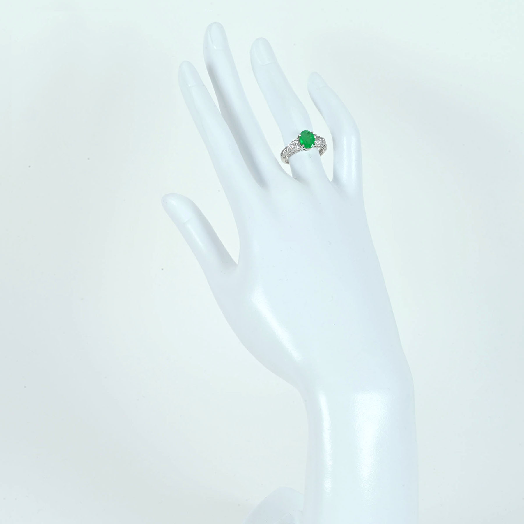 エメラルドリング PT900 E1.293ct D0.71ct - 画像 (6)