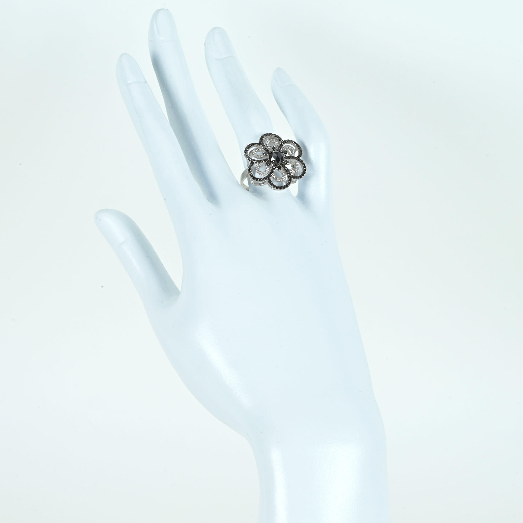 ブラック&カラーレスダイヤモンドリング K18WG BD0.54ct D0.73ct - 画像 (6)