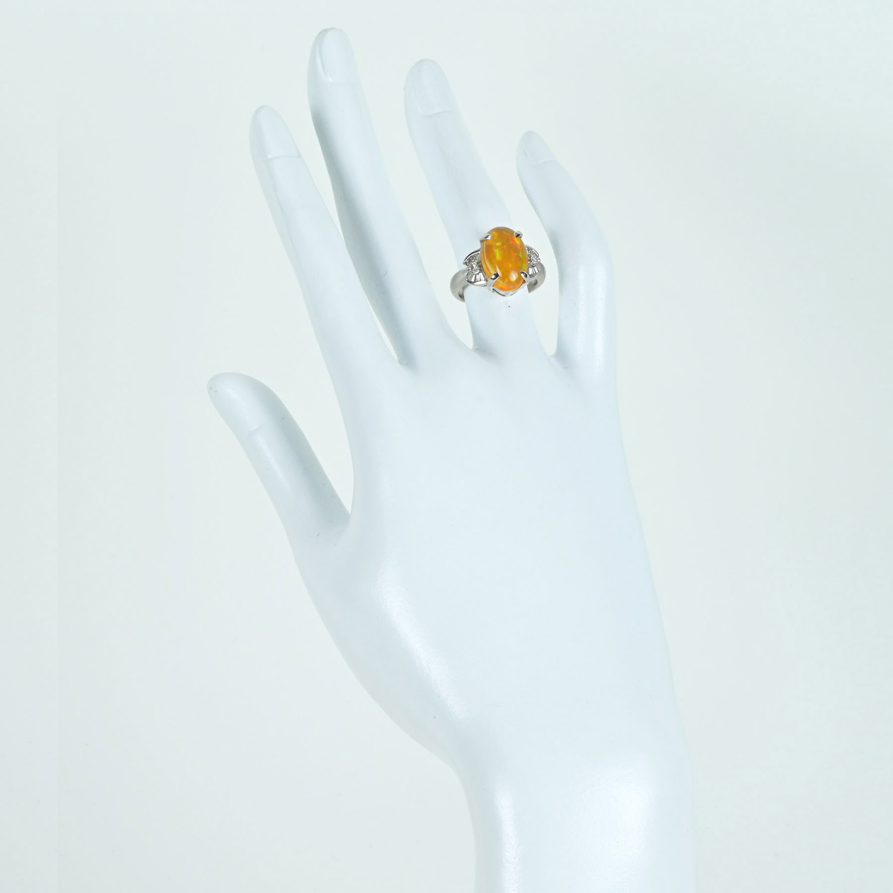 メキシコオパールリング PT900 MXOP4.53ct D0.22ct - 画像 (6)