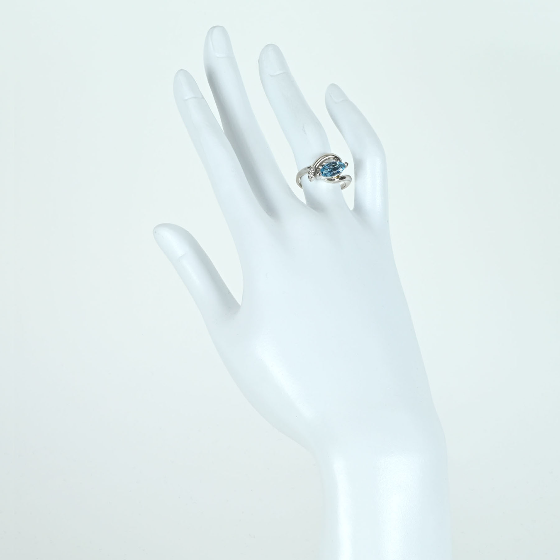 アクアマリンリング PT900 AQ1.01ct D0.032ct - 画像 (6)