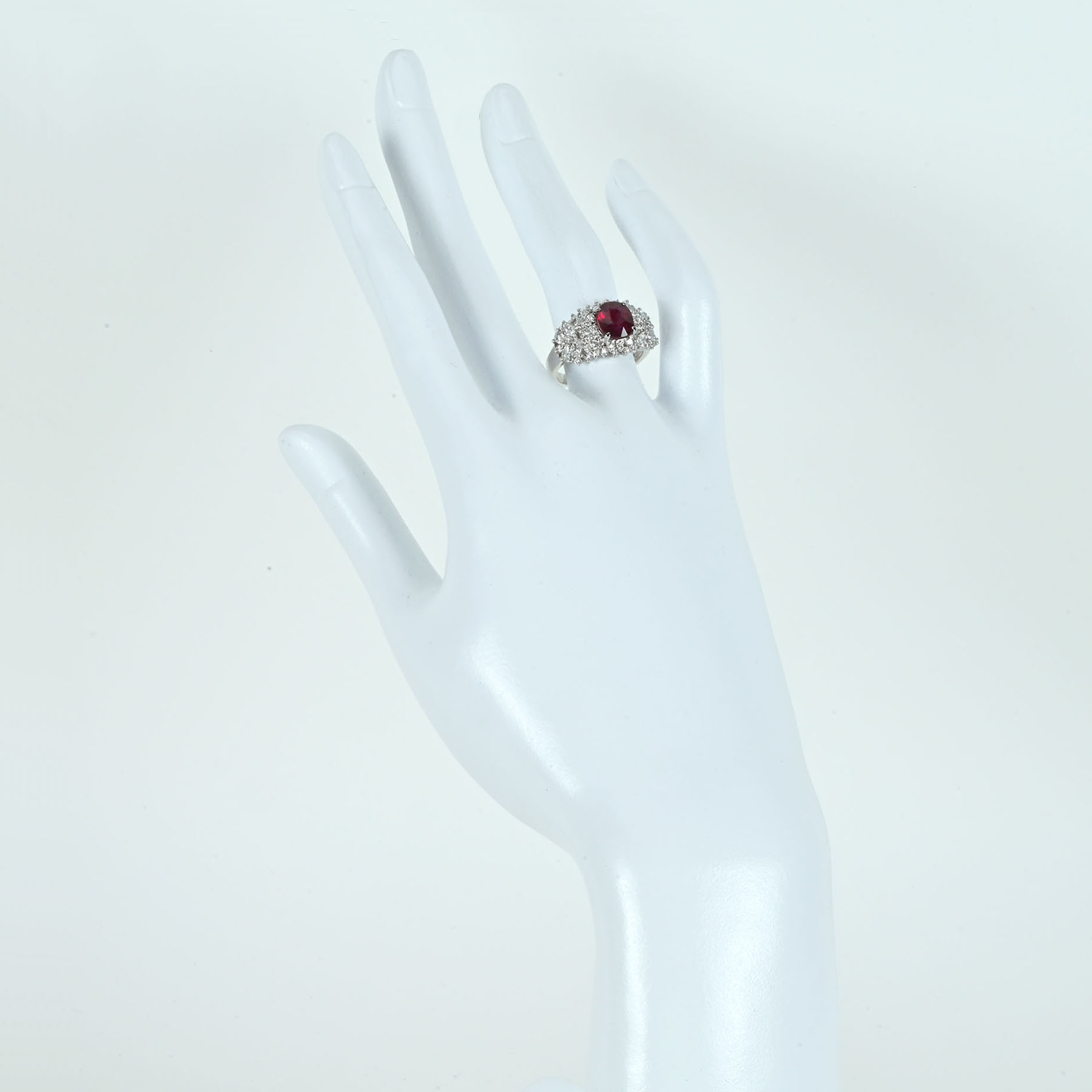 マダガスカル産ルビーリング K18WG R2.07ct D1.22ct - 画像 (6)