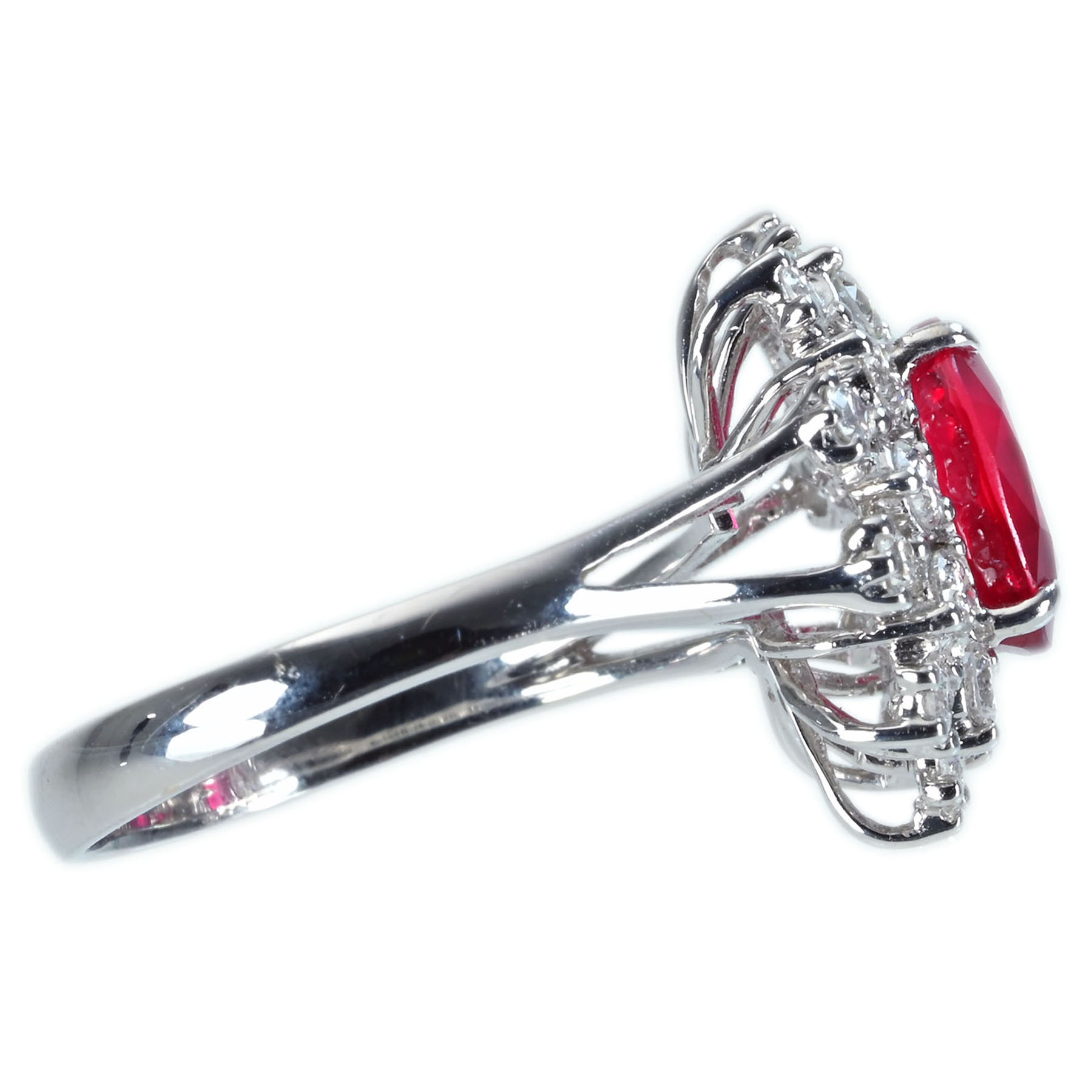 モザンビーク産ルビーリング K18WG R2.28ct D0.71ct - 画像 (4)