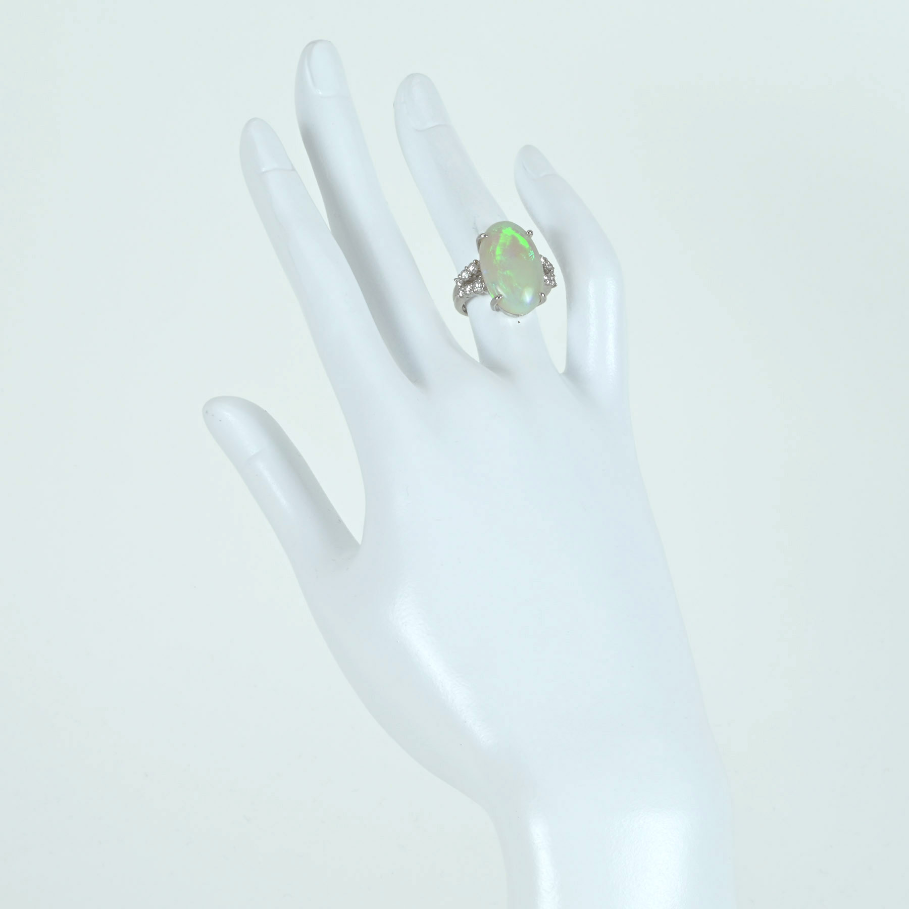 ホワイトオパールリング PT900 D0.43ct - 画像 (6)