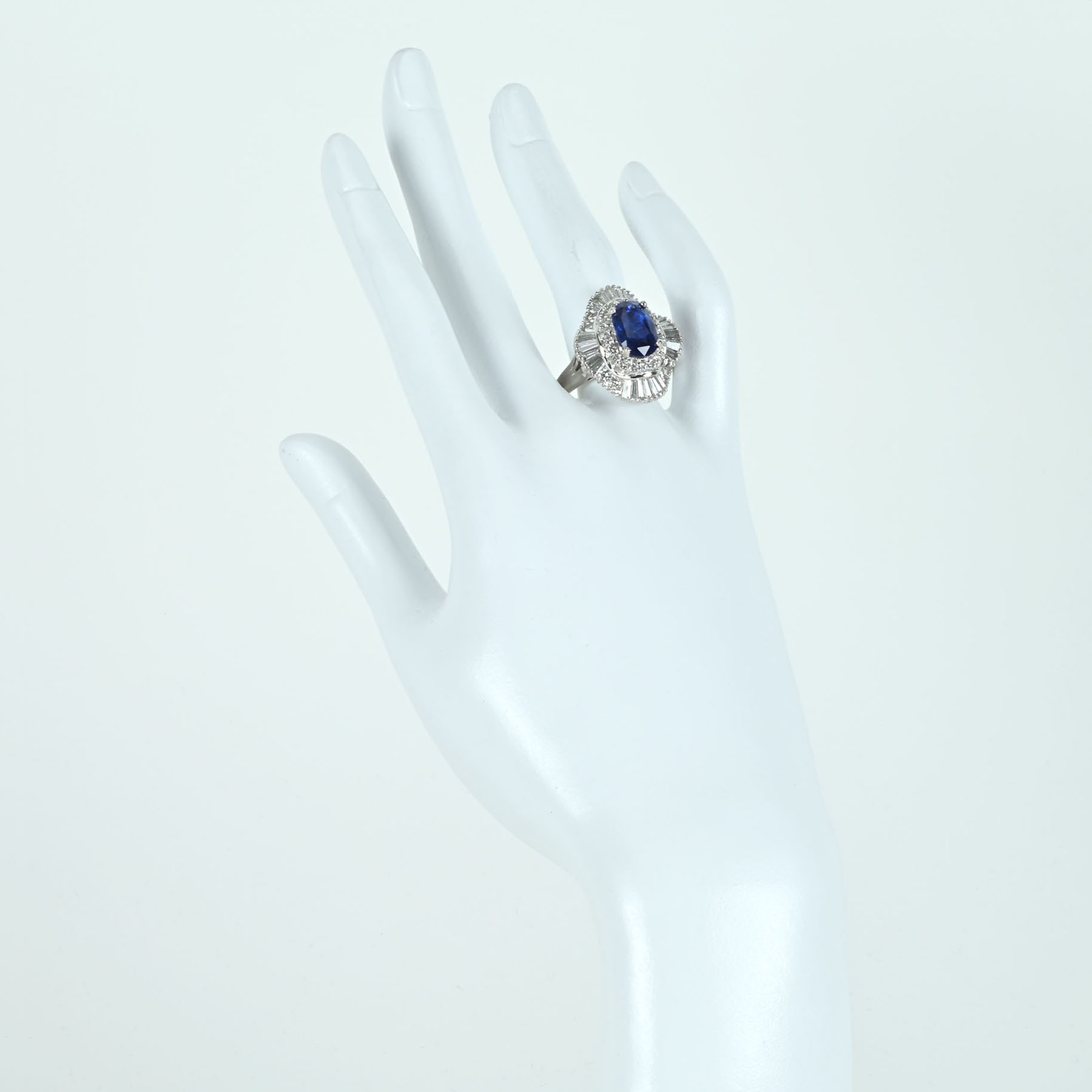 スリランカ産サファイアリング PT900 S4.41ct D2.11ct - 画像 (6)