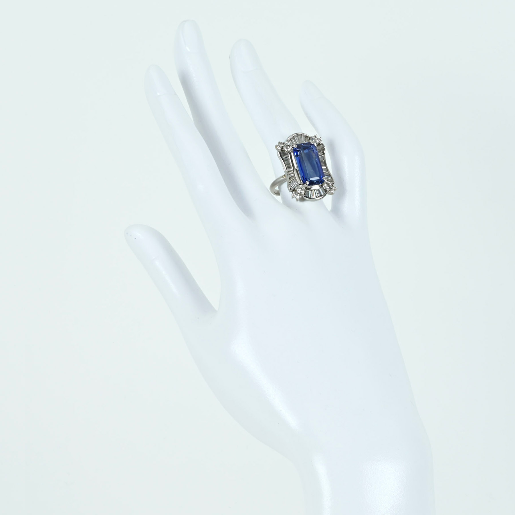 スリランカ産サファイアリング PT900 S7.75ct D1.63ct - 画像 (6)