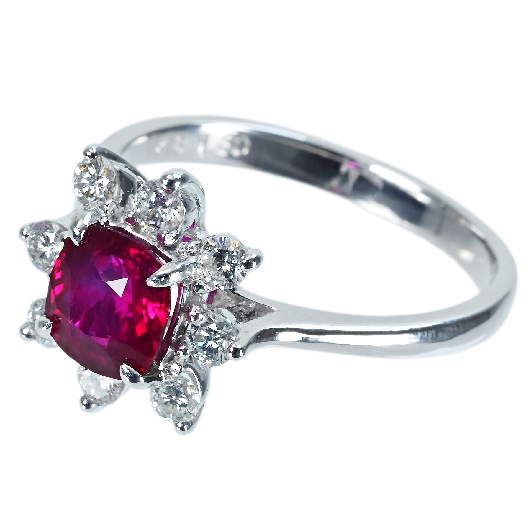 ミャンマー産ルビーリング K18WG R1.30ct D0.42ct - 画像 (3)