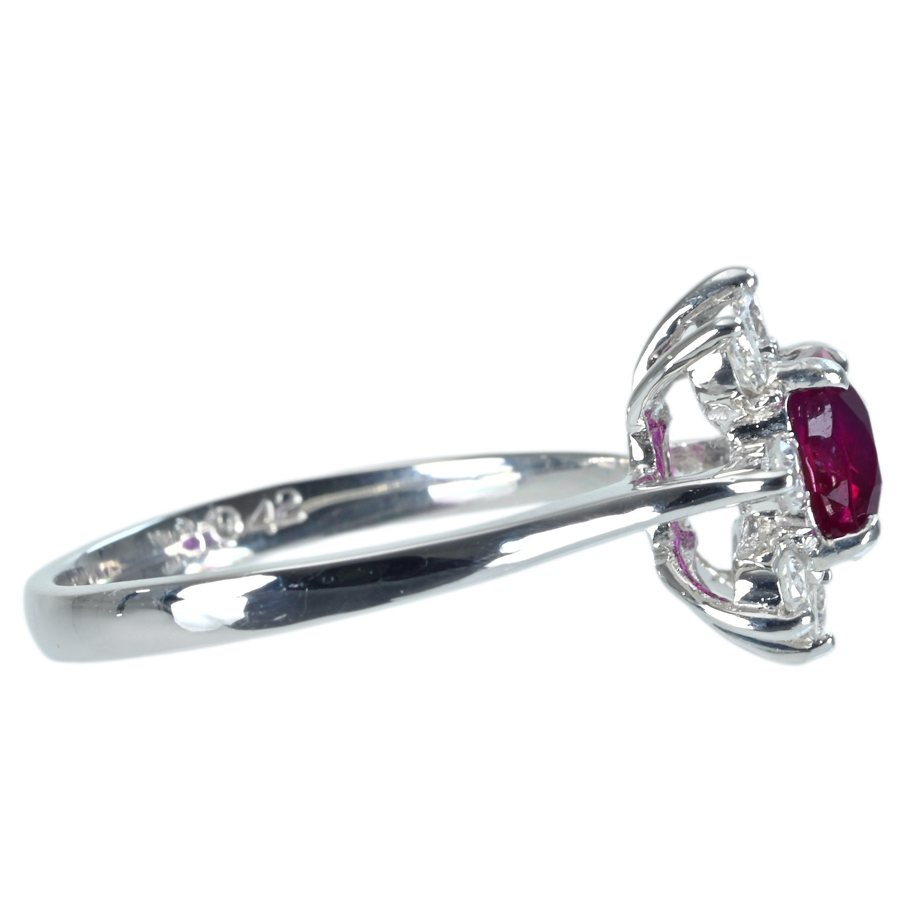 ミャンマー産ルビーリング K18WG R1.30ct D0.42ct - 画像 (4)