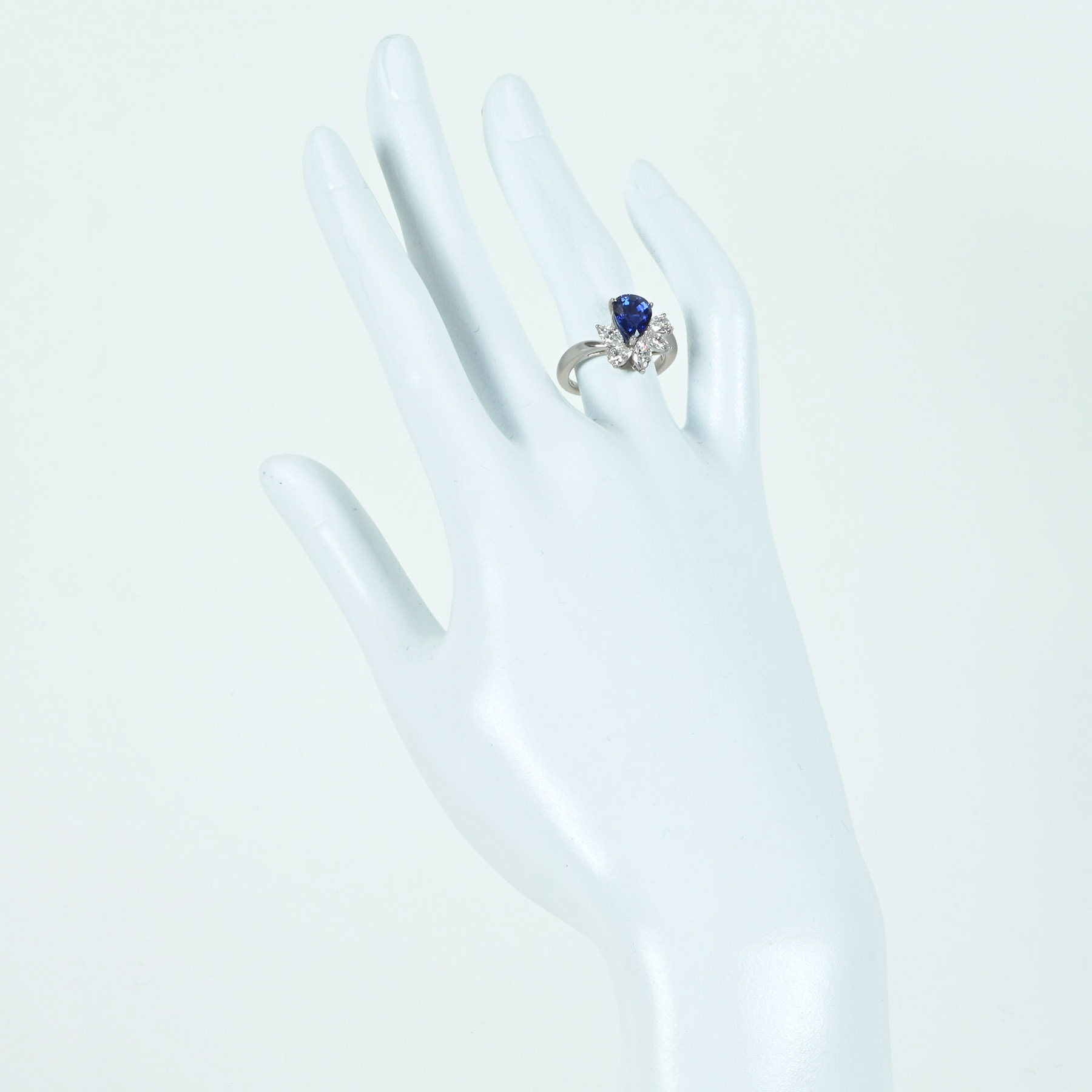 マダガスカル産サファイアリング "MIKIMOTO" PT950 S2.00ct D0.83ct - 画像 (7)