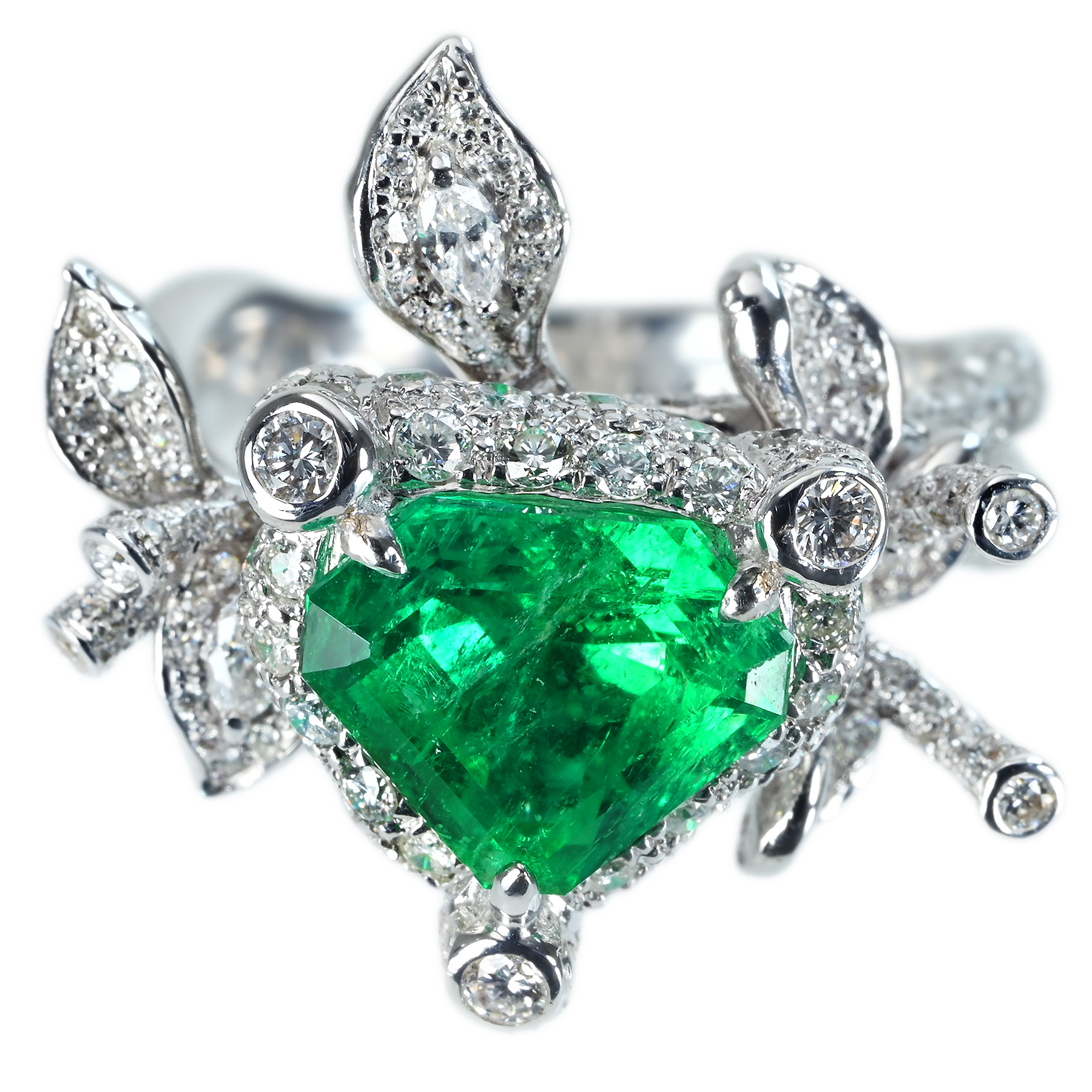 コロンビア産エメラルドリング K18WG E2.37ct D1.7ct - 画像 (2)