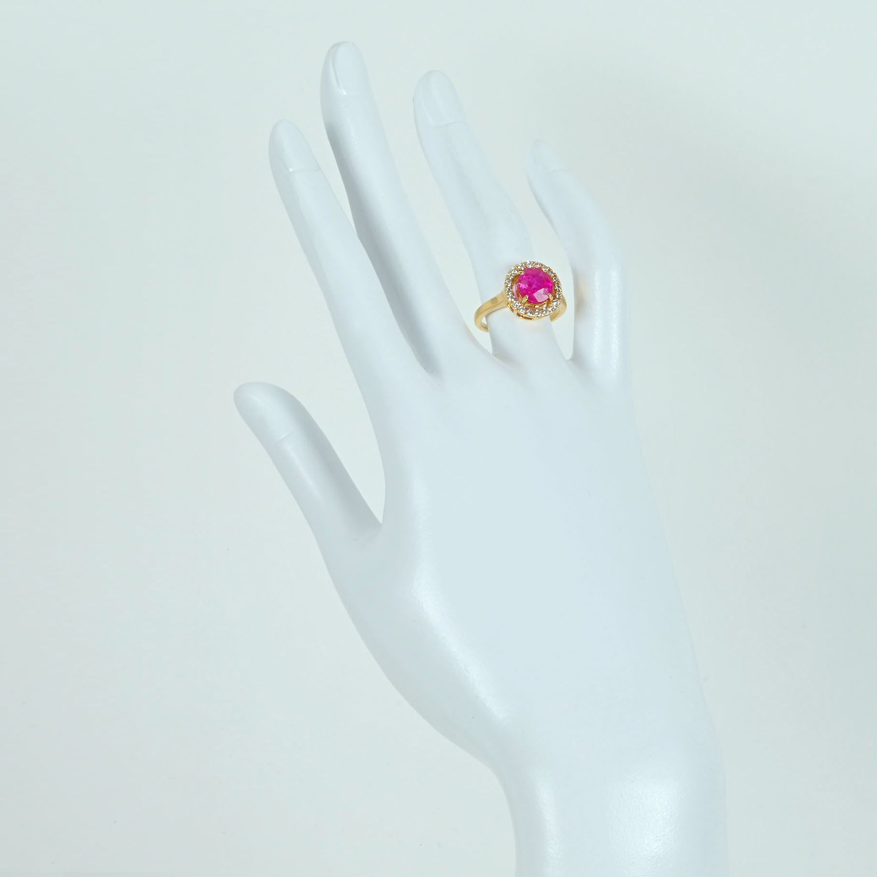 ミャンマー産ルビーリング K18YG R2.40ct D0.34ct - 画像 (6)