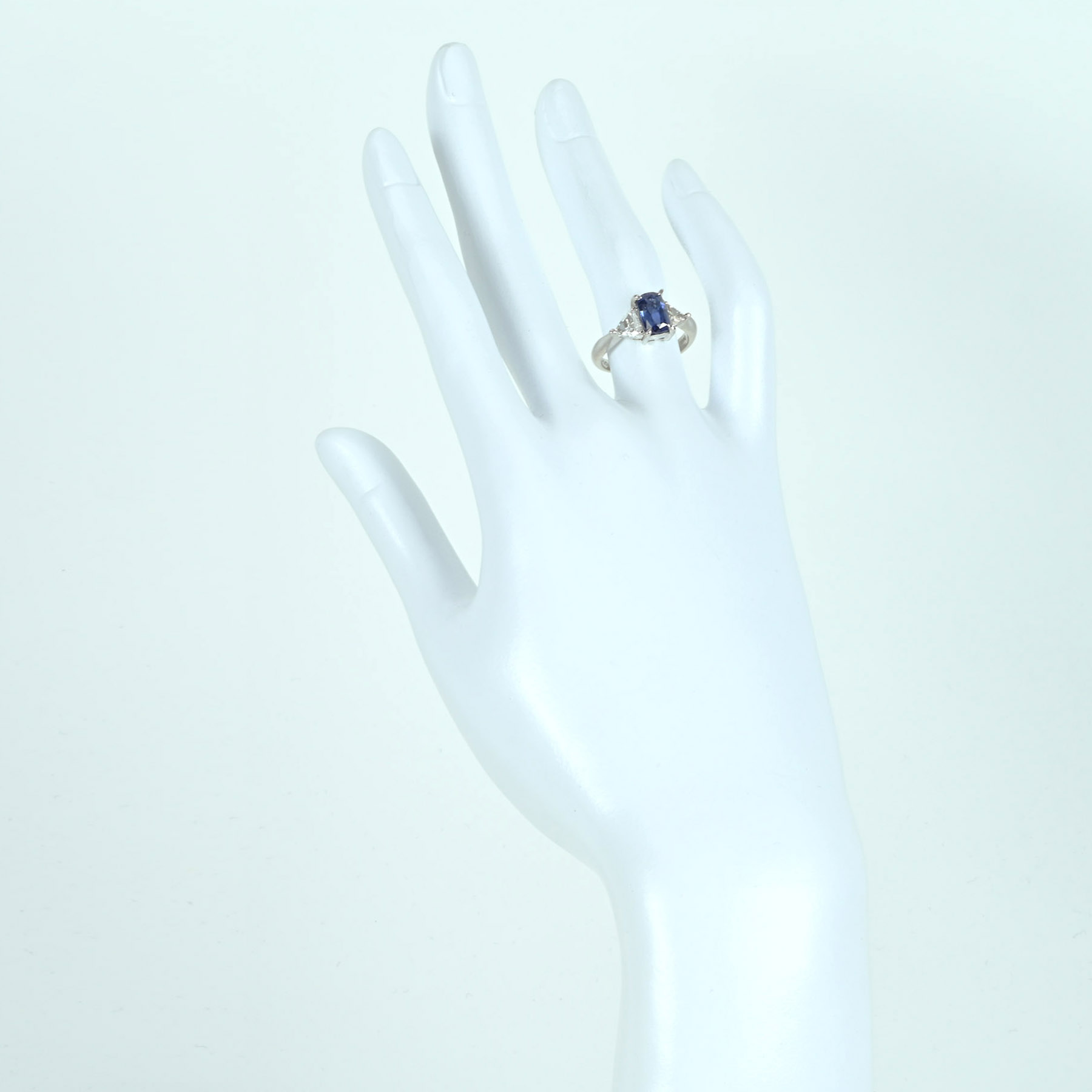 サファイアリング PT900 S1.877ct D0.51ct - 画像 (6)