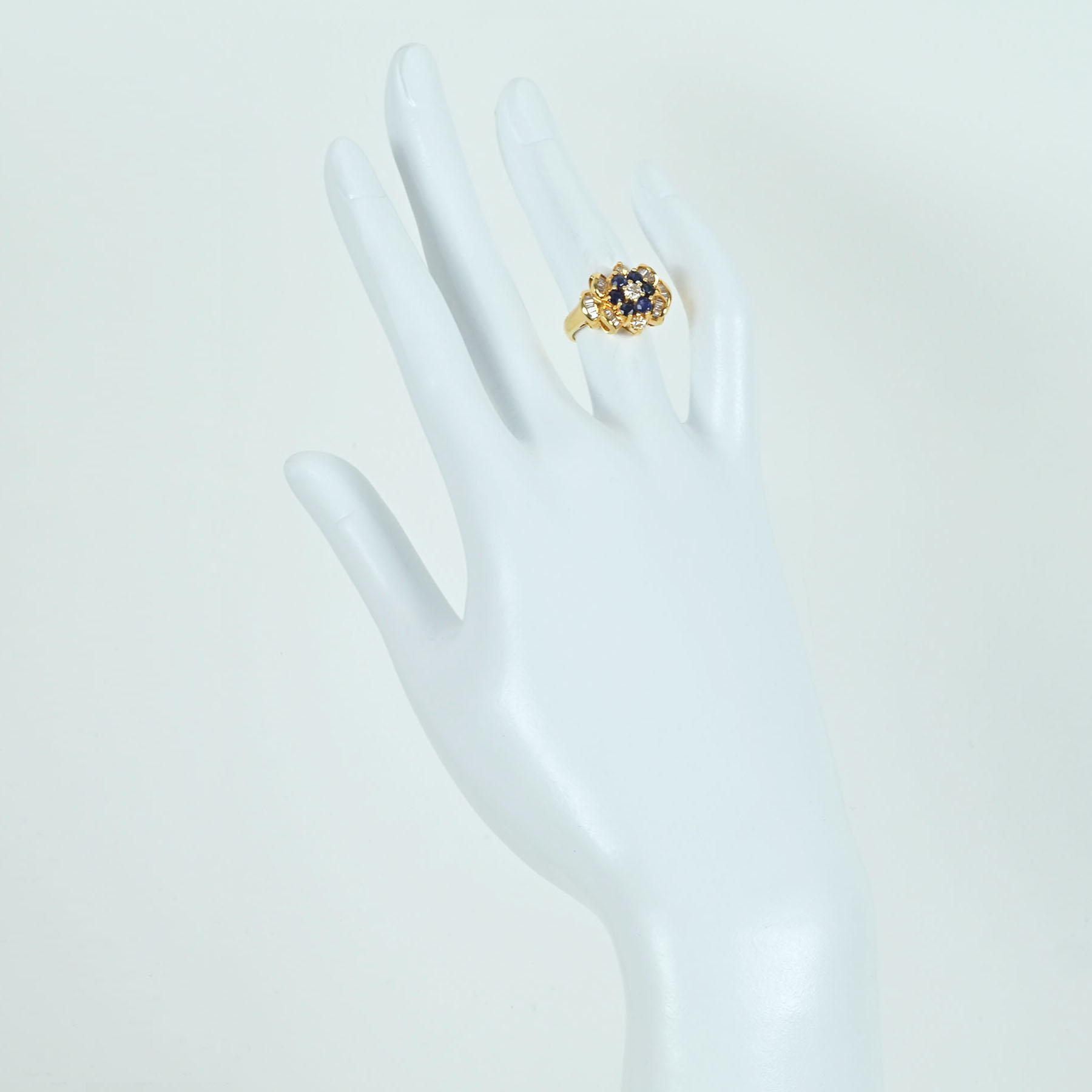 サファイアリング K18YG S0.70ct D0.50ct - 画像 (6)