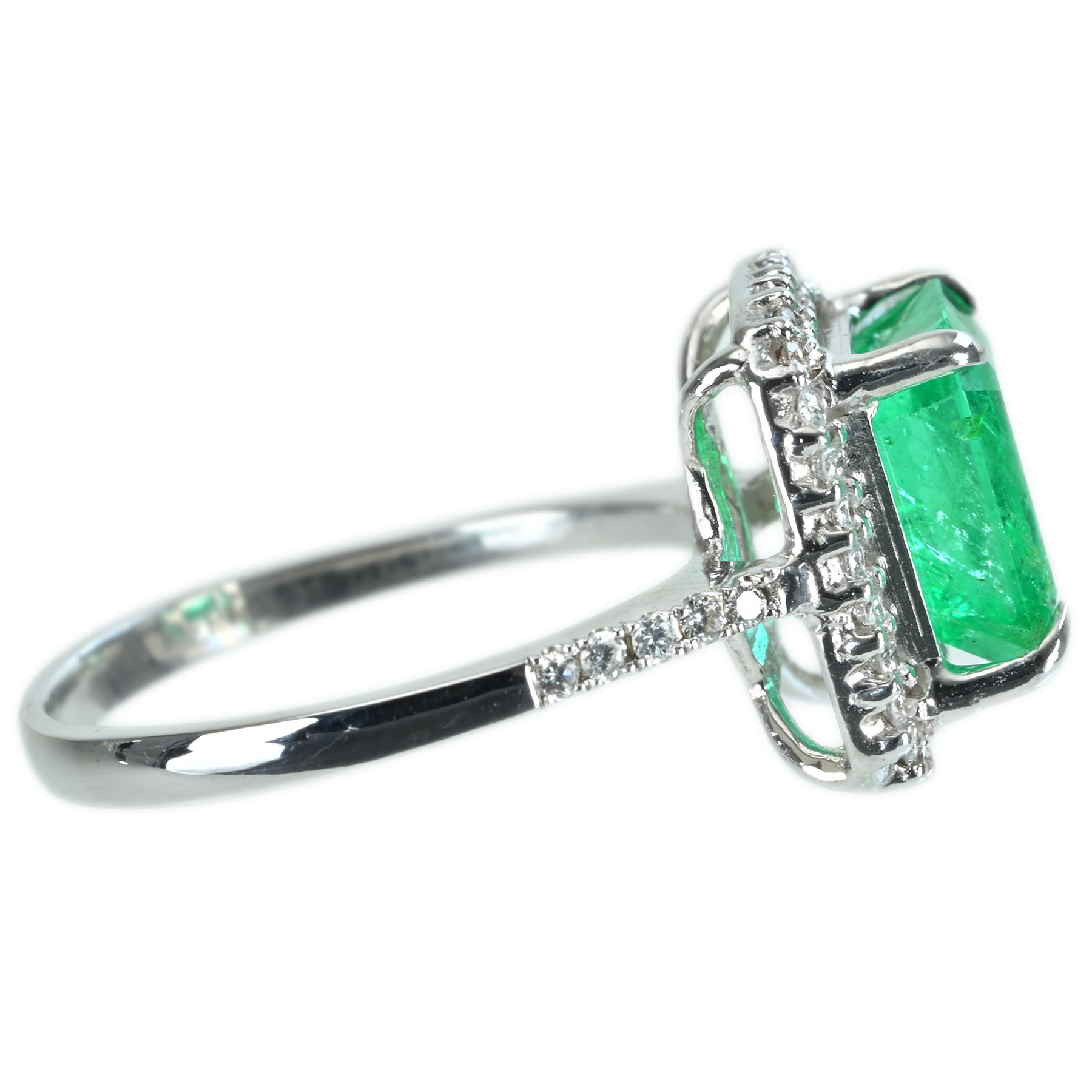 エメラルドリング K18WG E3.31ct D0.30ct - 画像 (4)