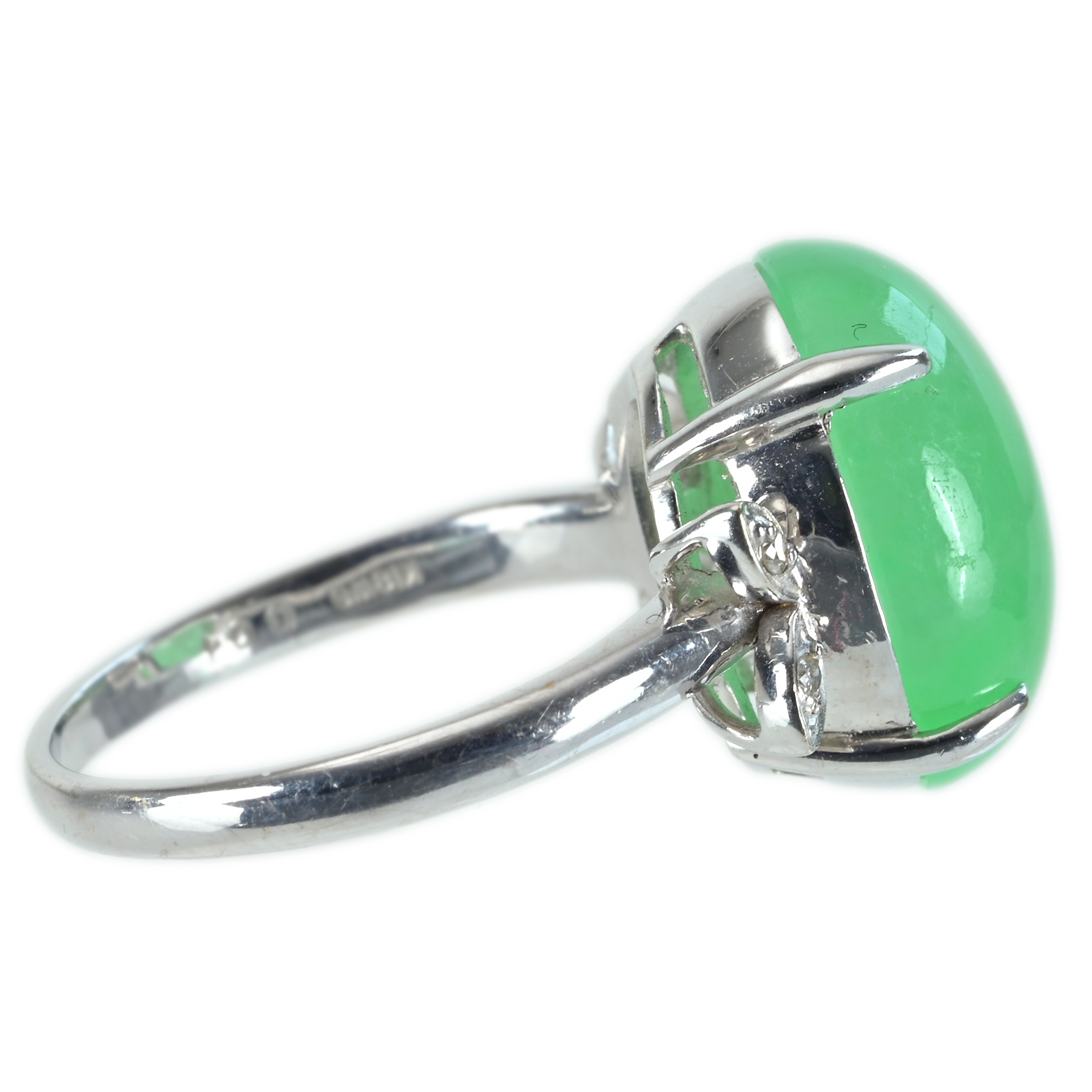 翡翠リング K18WG J12.11ct D0.04ct - 画像 (4)